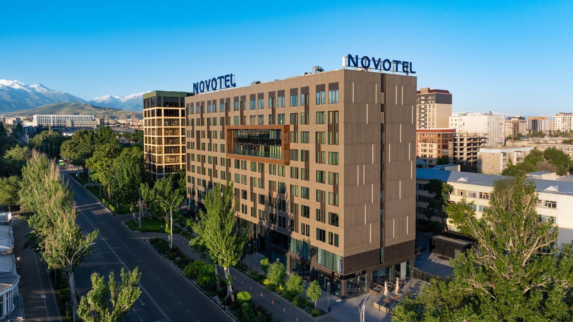 Novotel Bishkek City Center Eksteriør billede